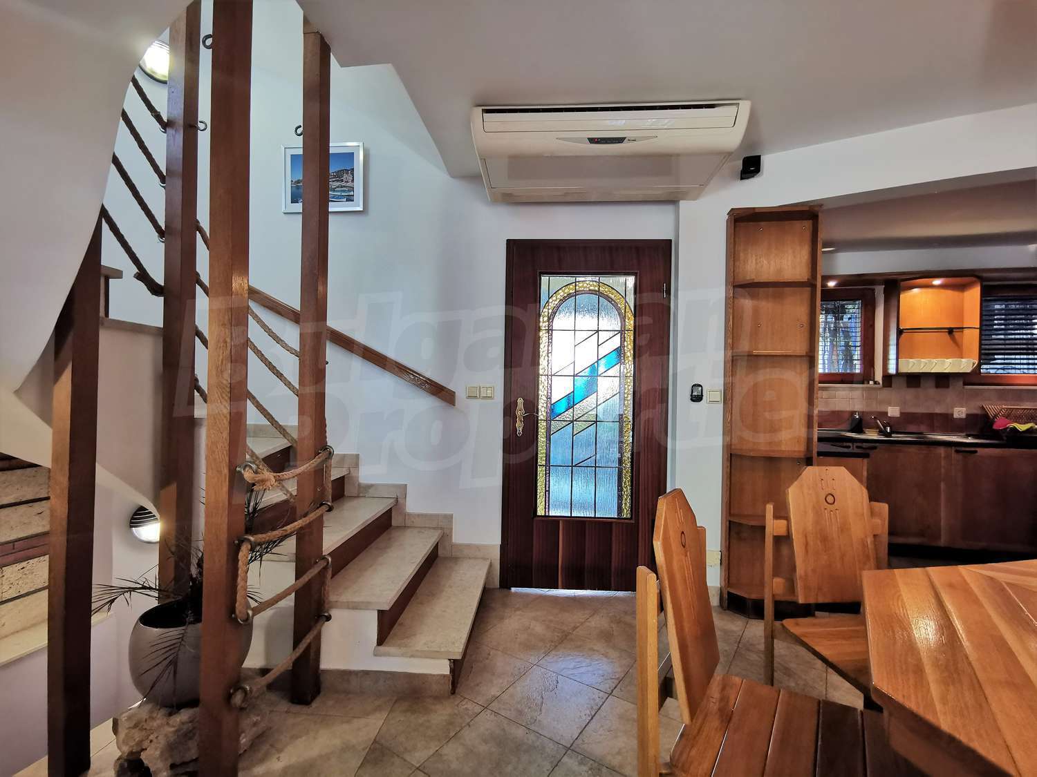 Gallery Picture 16