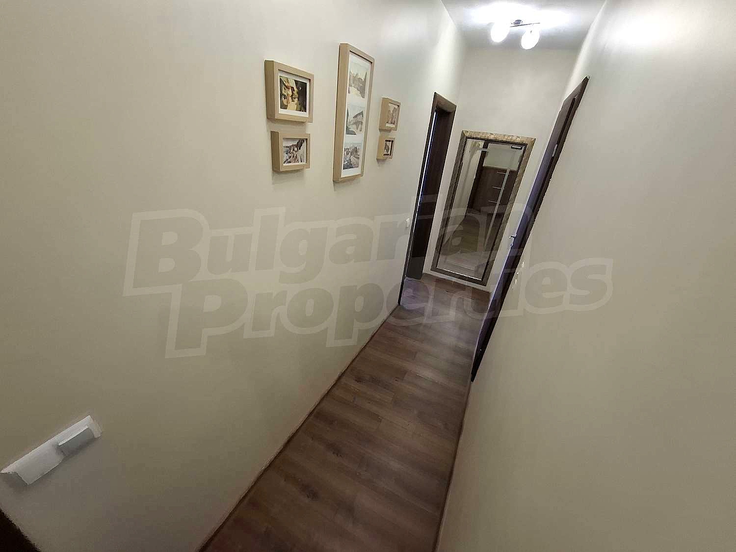 Gallery Picture 13