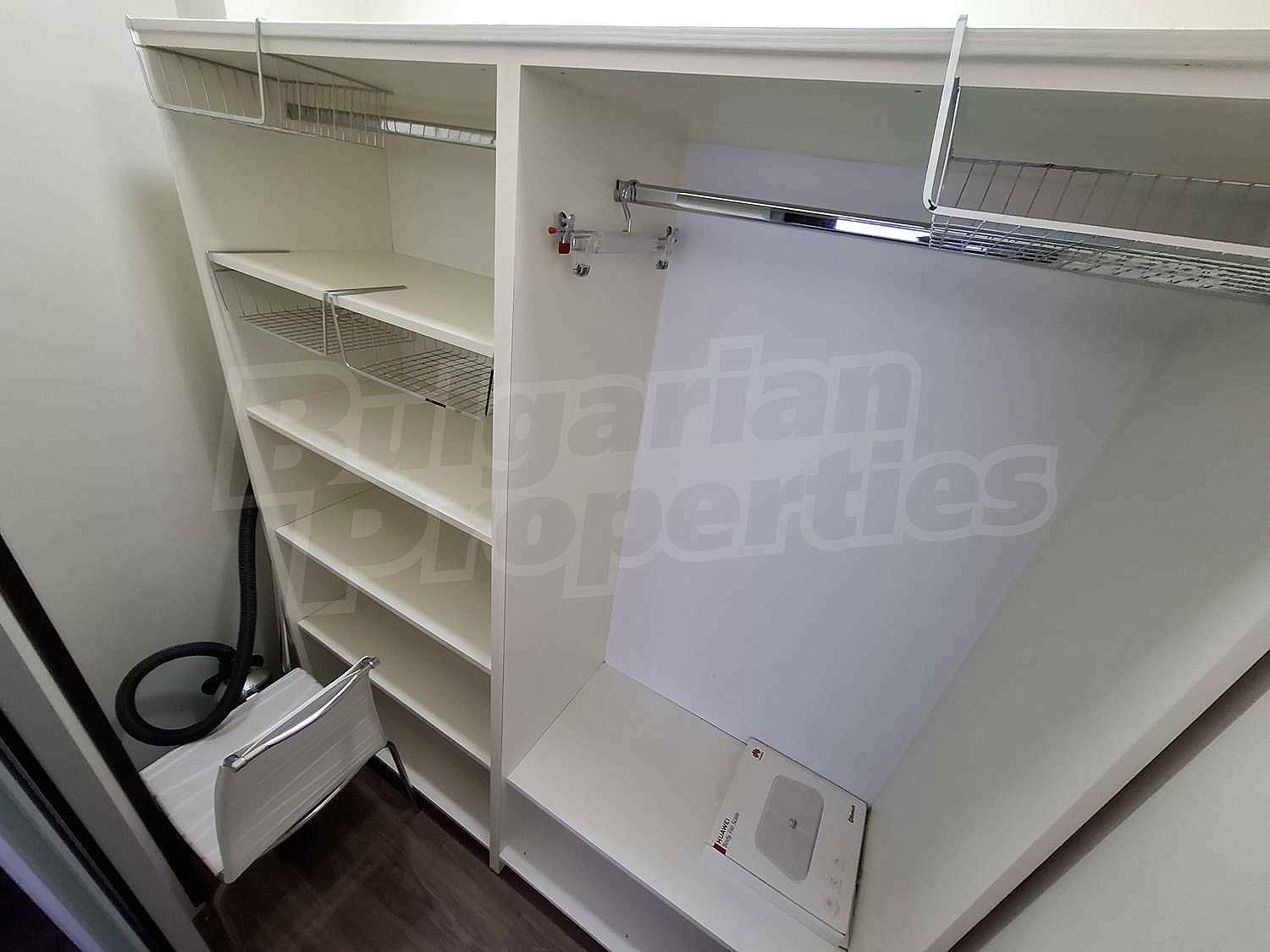 Gallery Picture 21