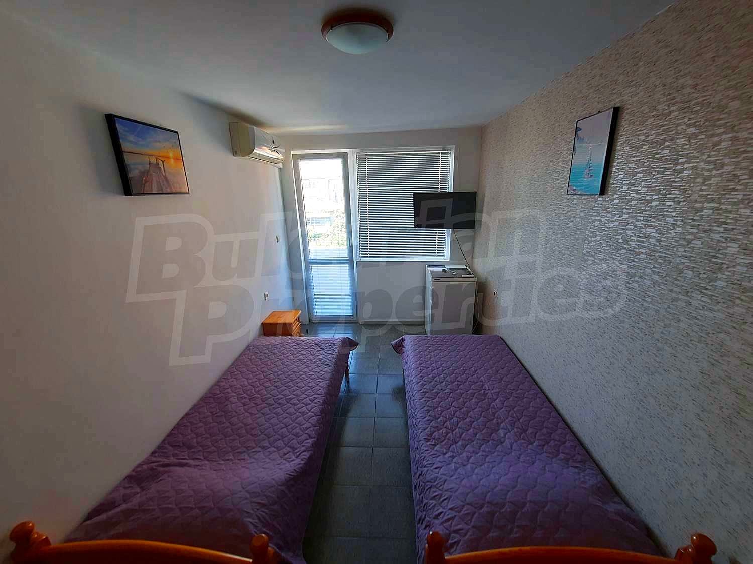 Gallery Picture 18