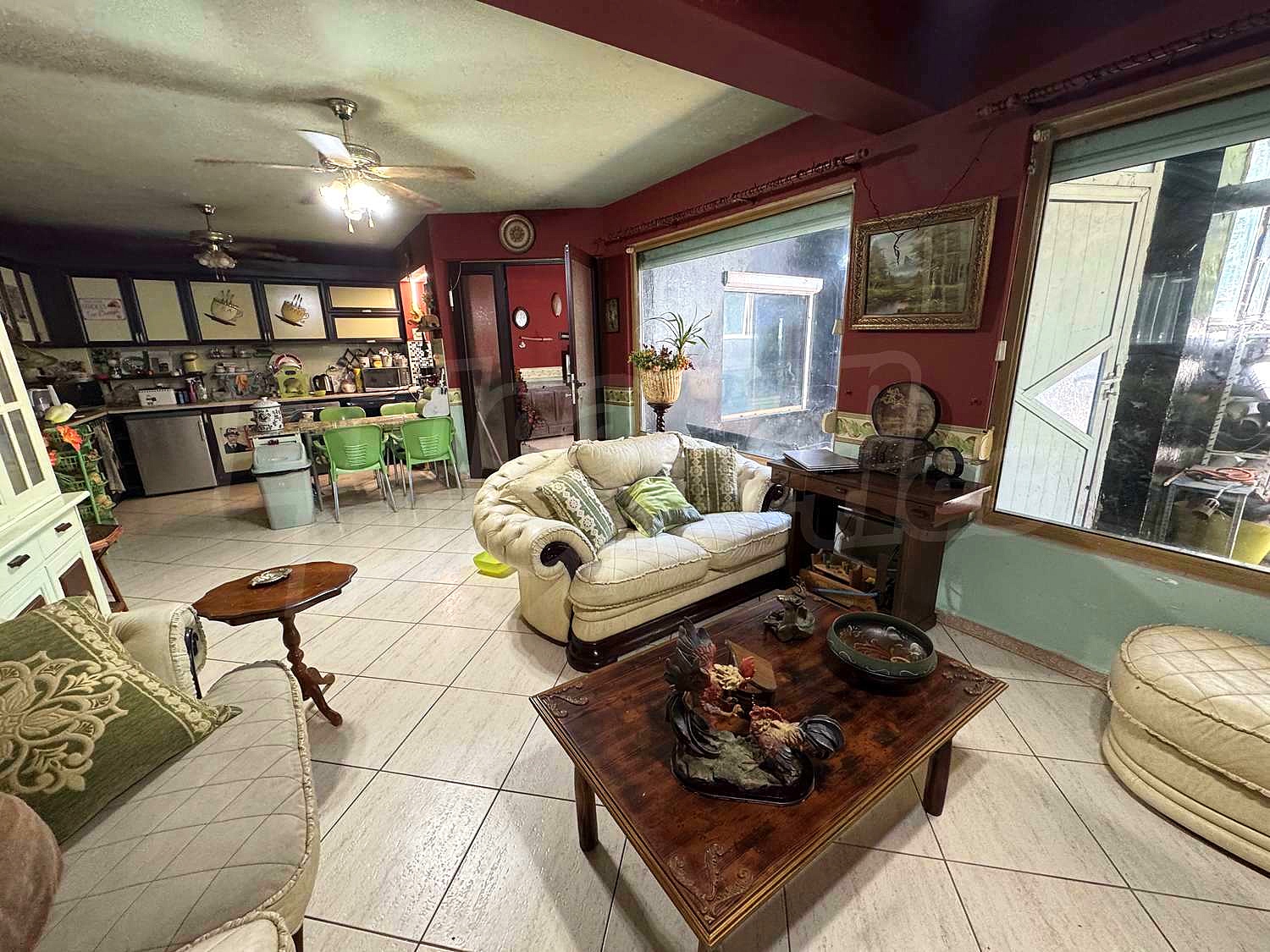 Gallery Picture 15
