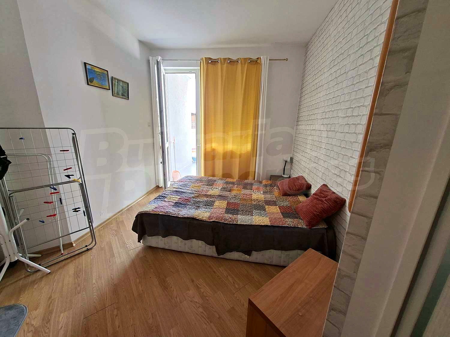 Gallery Picture 5