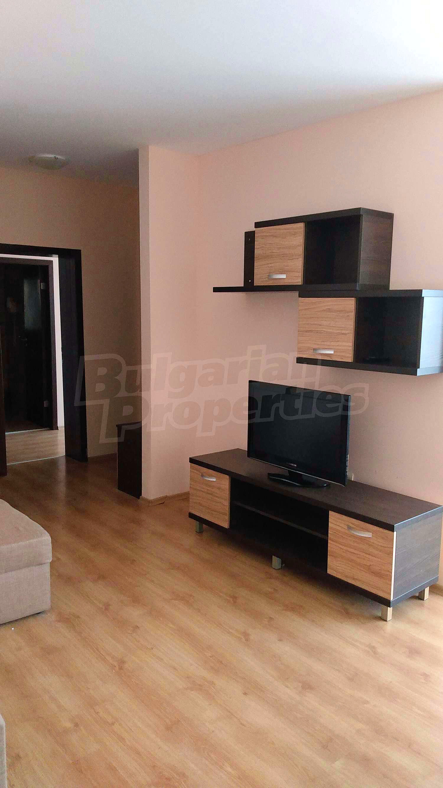 Gallery Picture 32