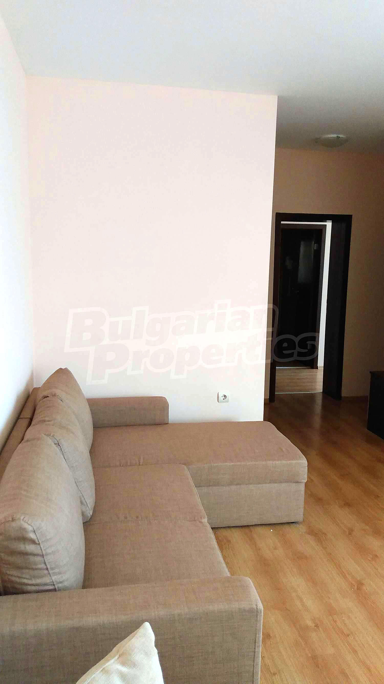 Gallery Picture 33