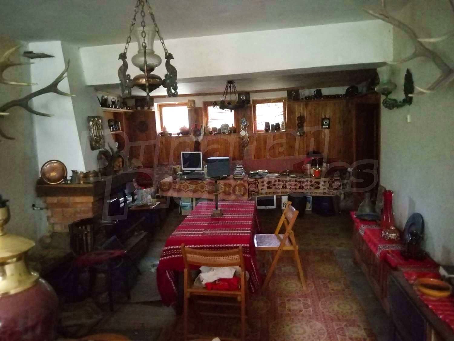 Gallery Picture 3