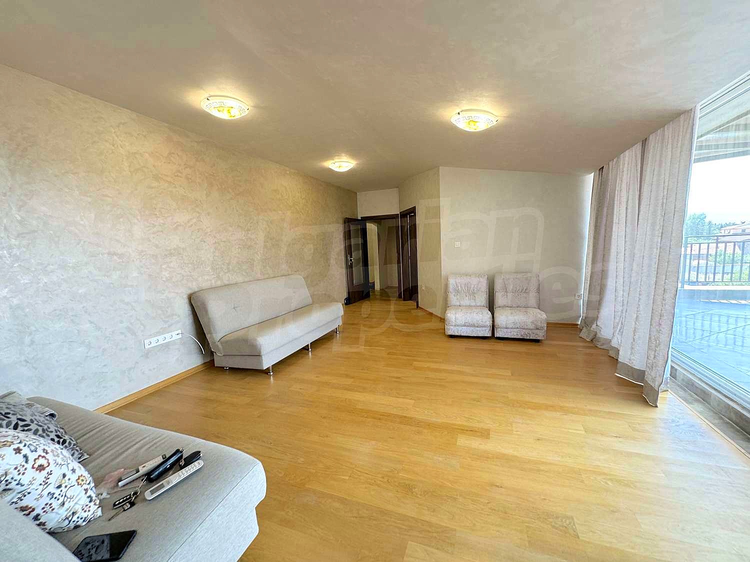 Gallery Picture 52