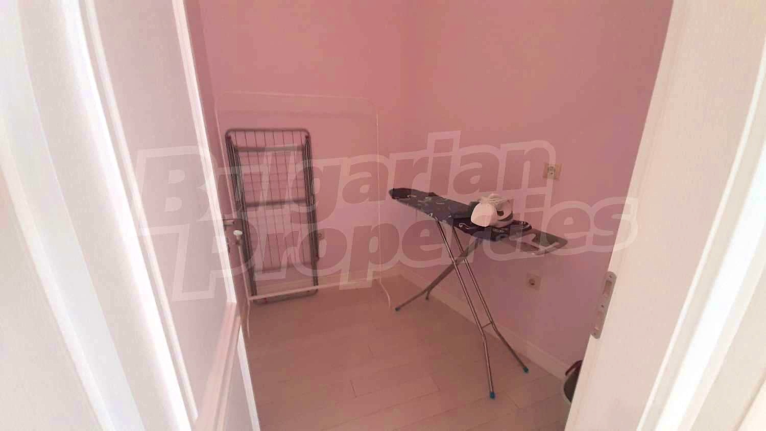 Gallery Picture 18