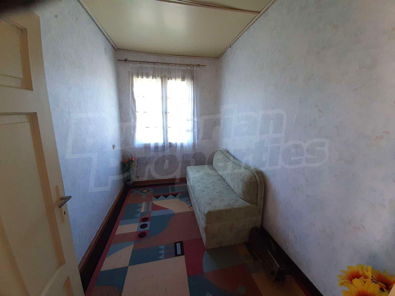 Gallery Picture 13