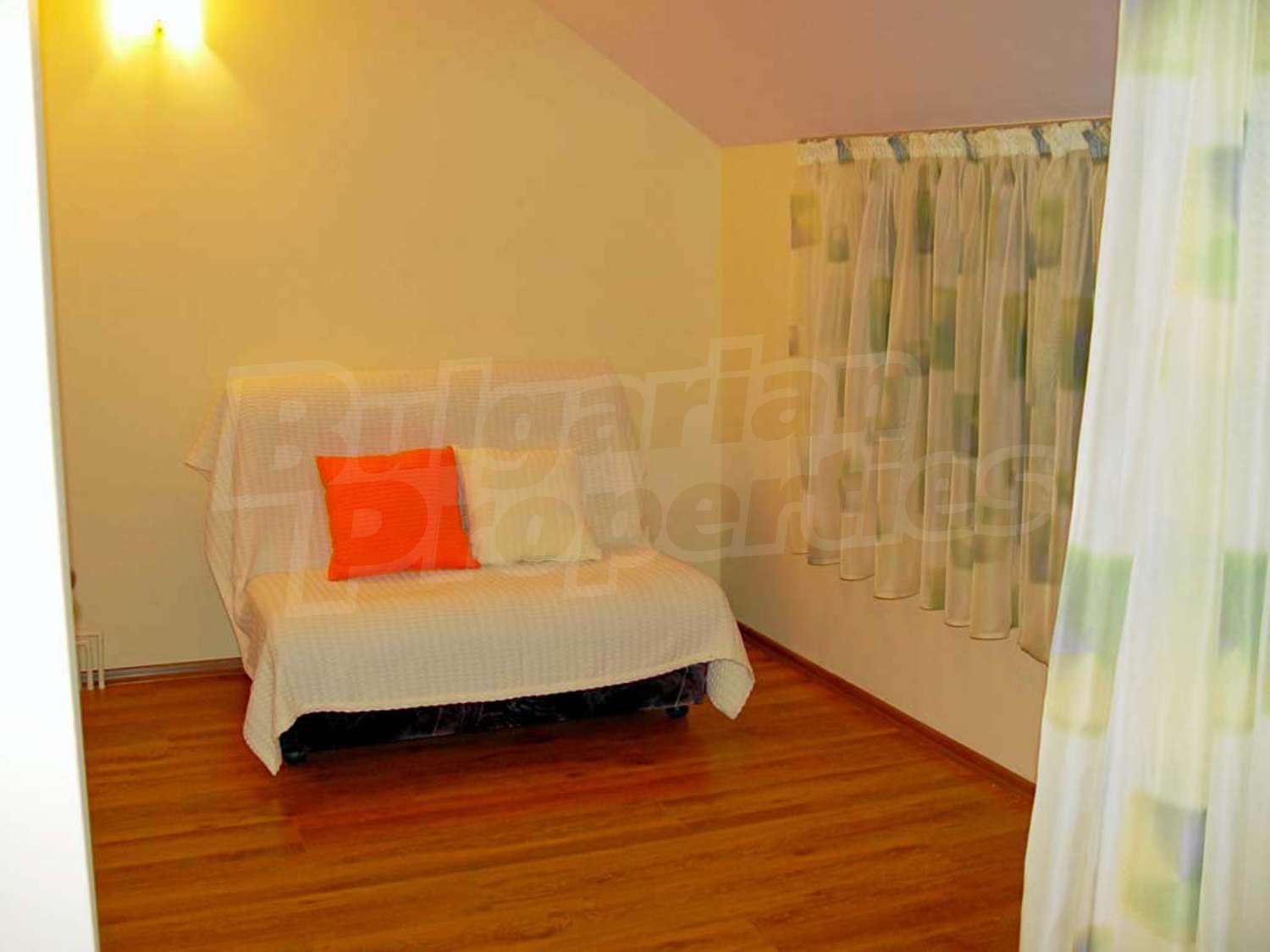 Gallery Picture 26