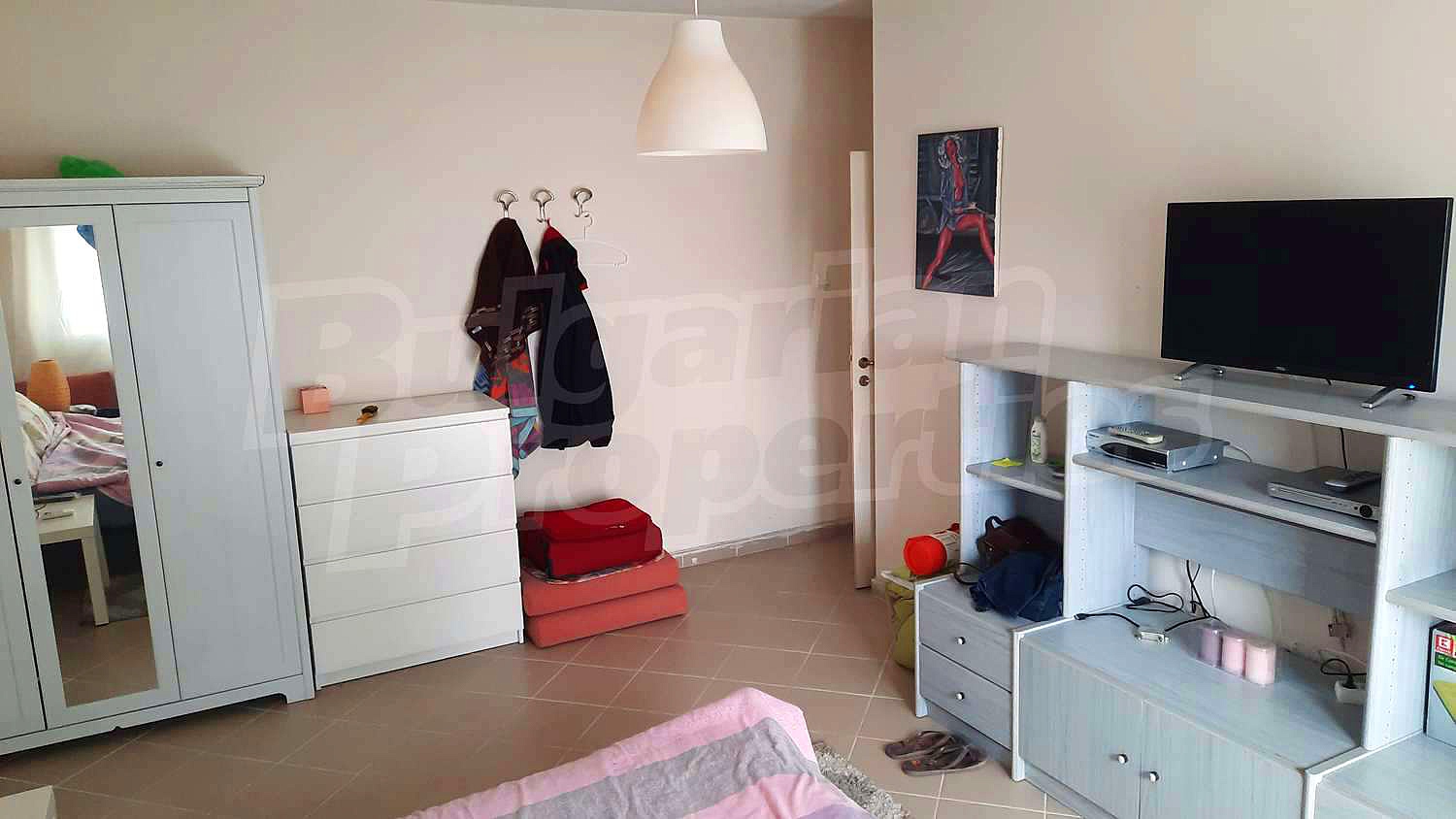 Gallery Picture 32