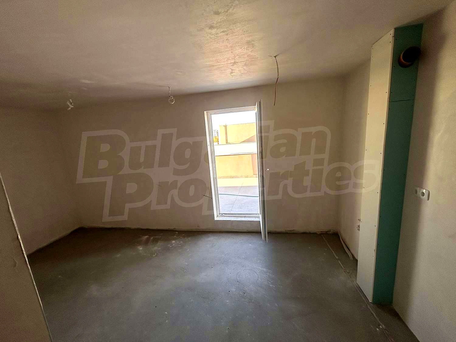 Gallery Picture 3