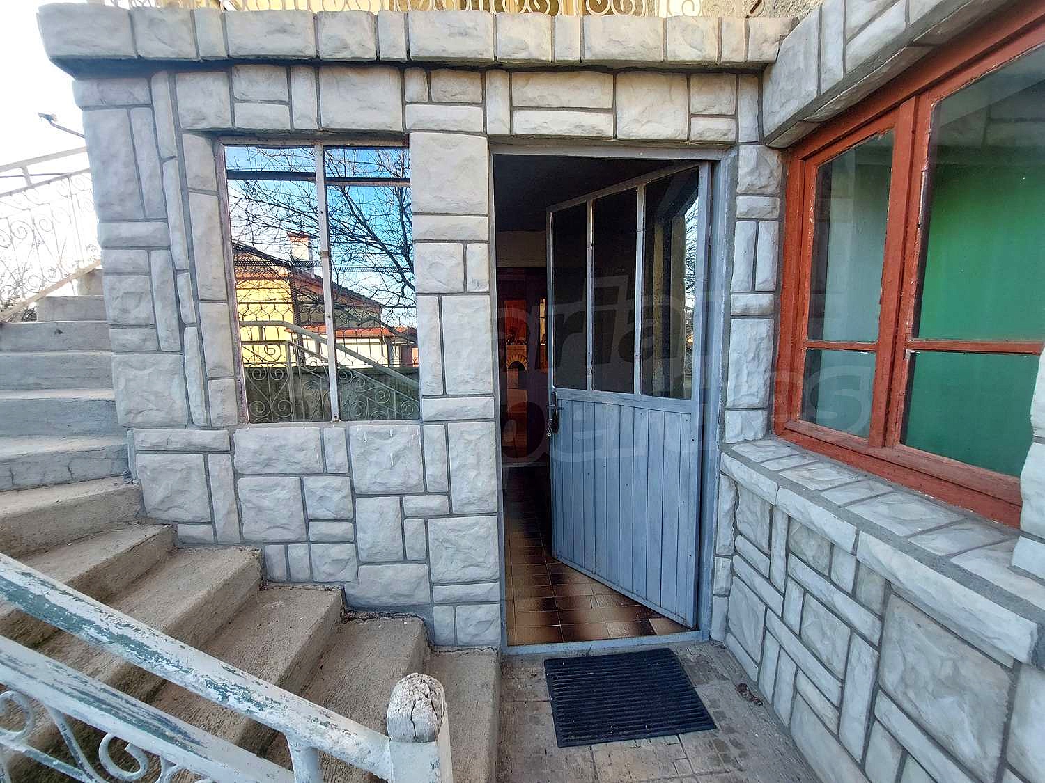 Gallery Picture 4