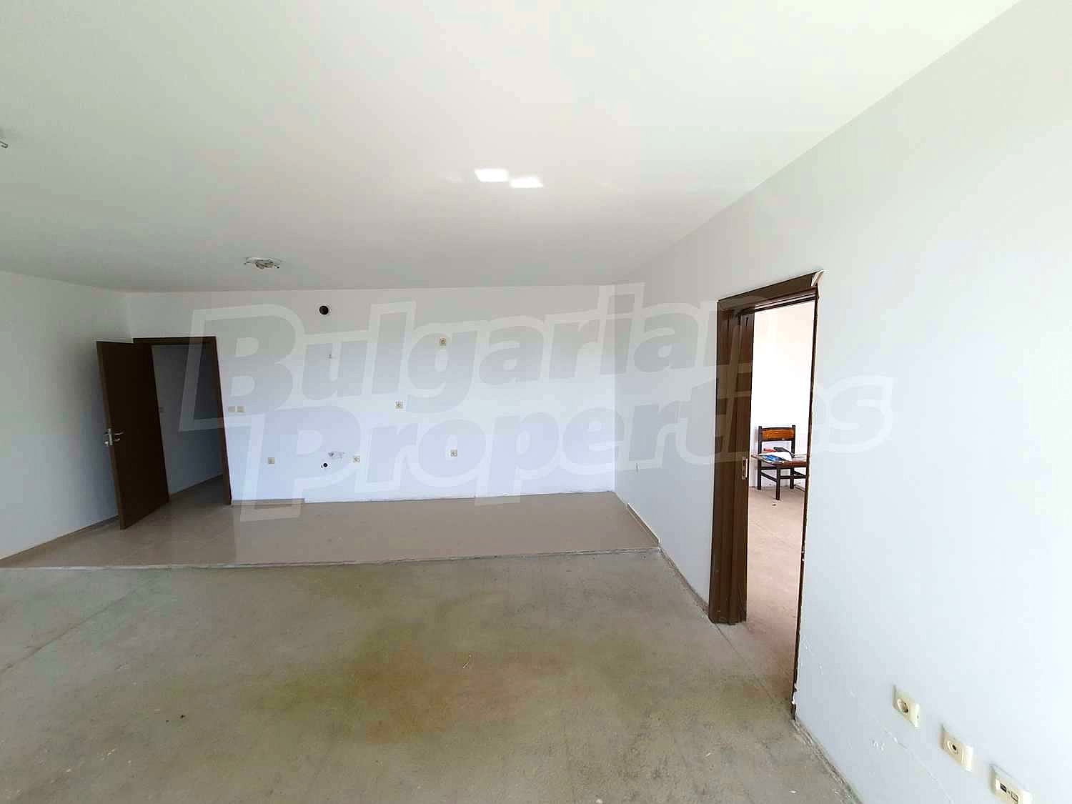 Gallery Picture 9