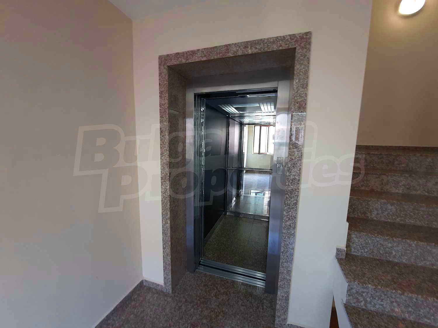Gallery Picture 18