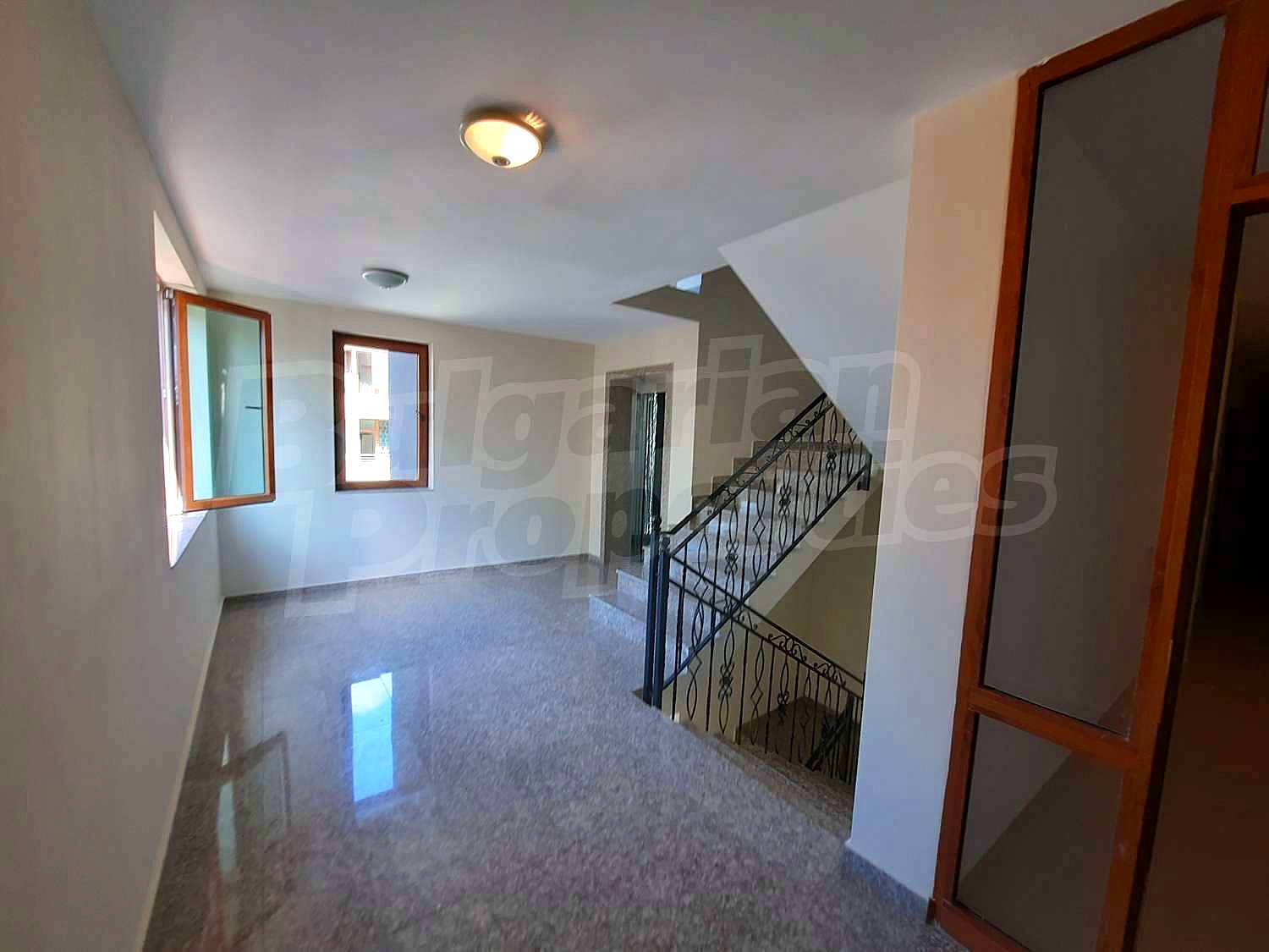 Gallery Picture 17