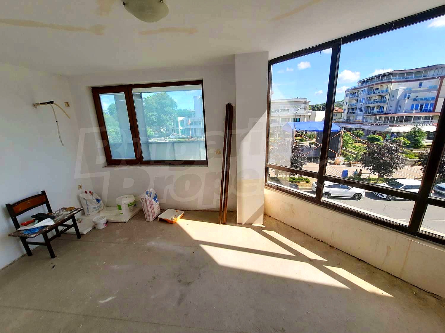 Gallery Picture 11