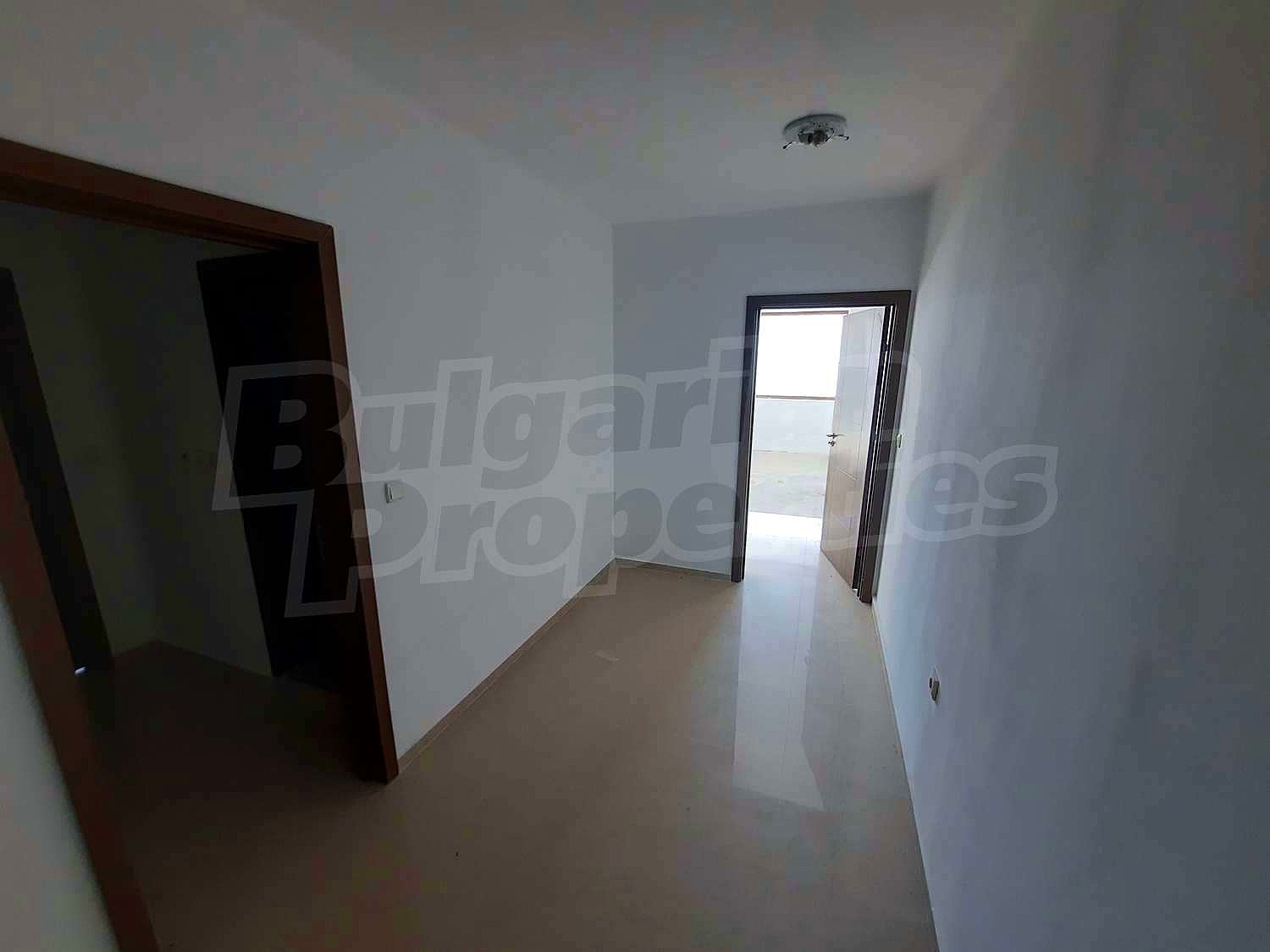 Gallery Picture 13