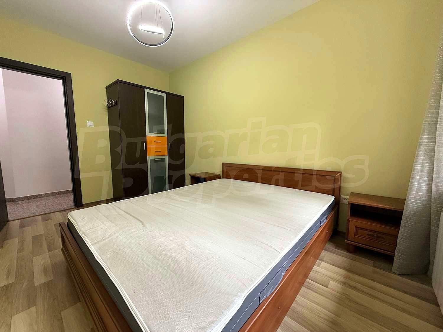 Gallery Picture 116