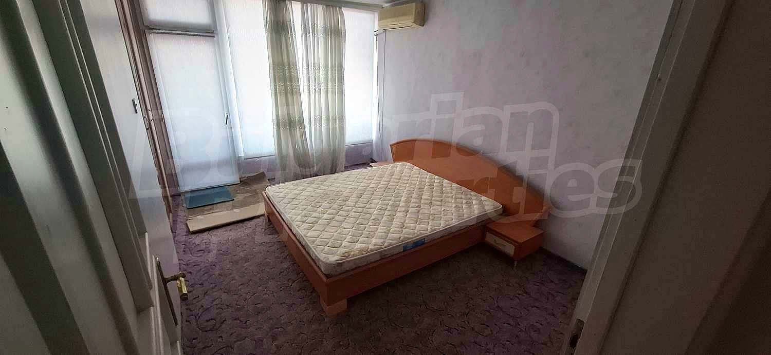 Gallery Picture 25