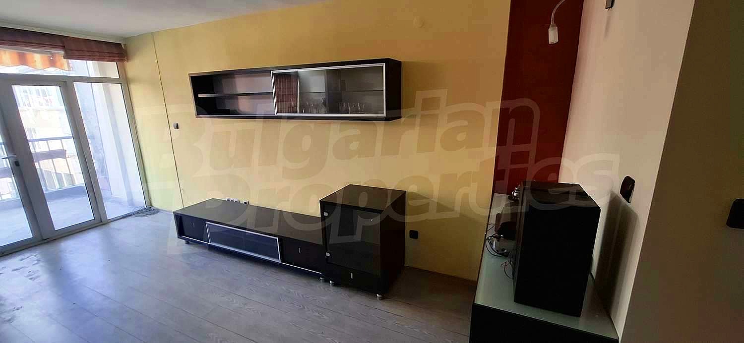 Gallery Picture 11