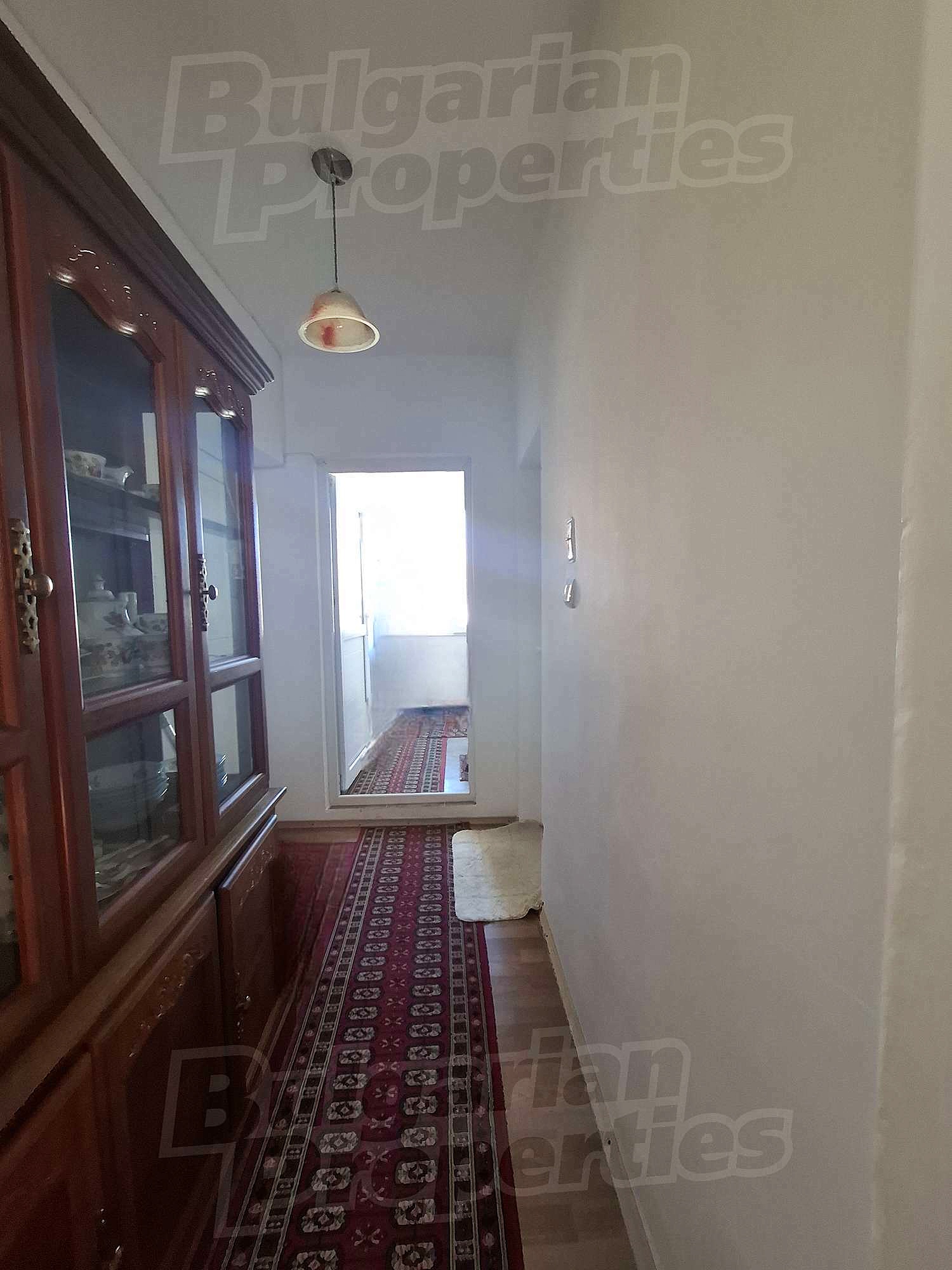 Gallery Picture 23