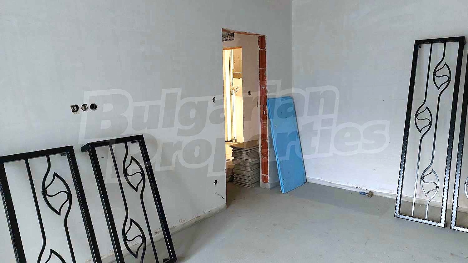 Gallery Picture 35