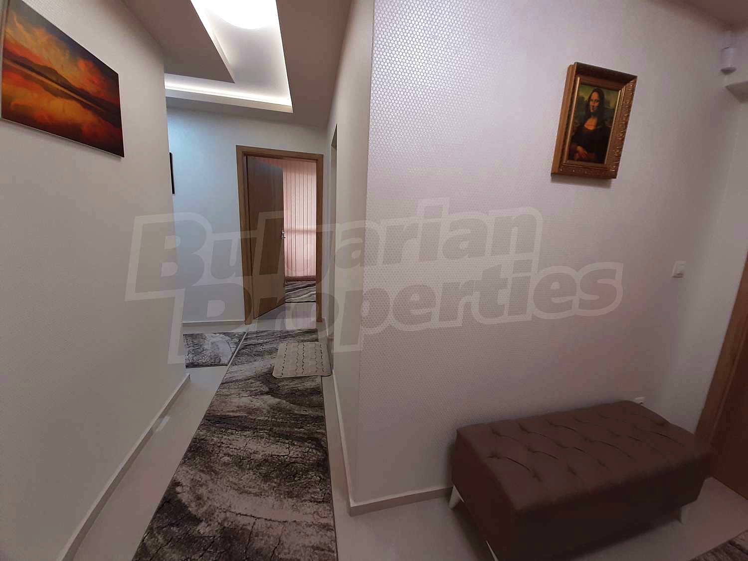 Gallery Picture 43