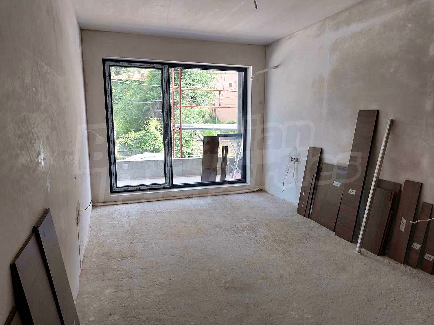 Gallery Picture 34