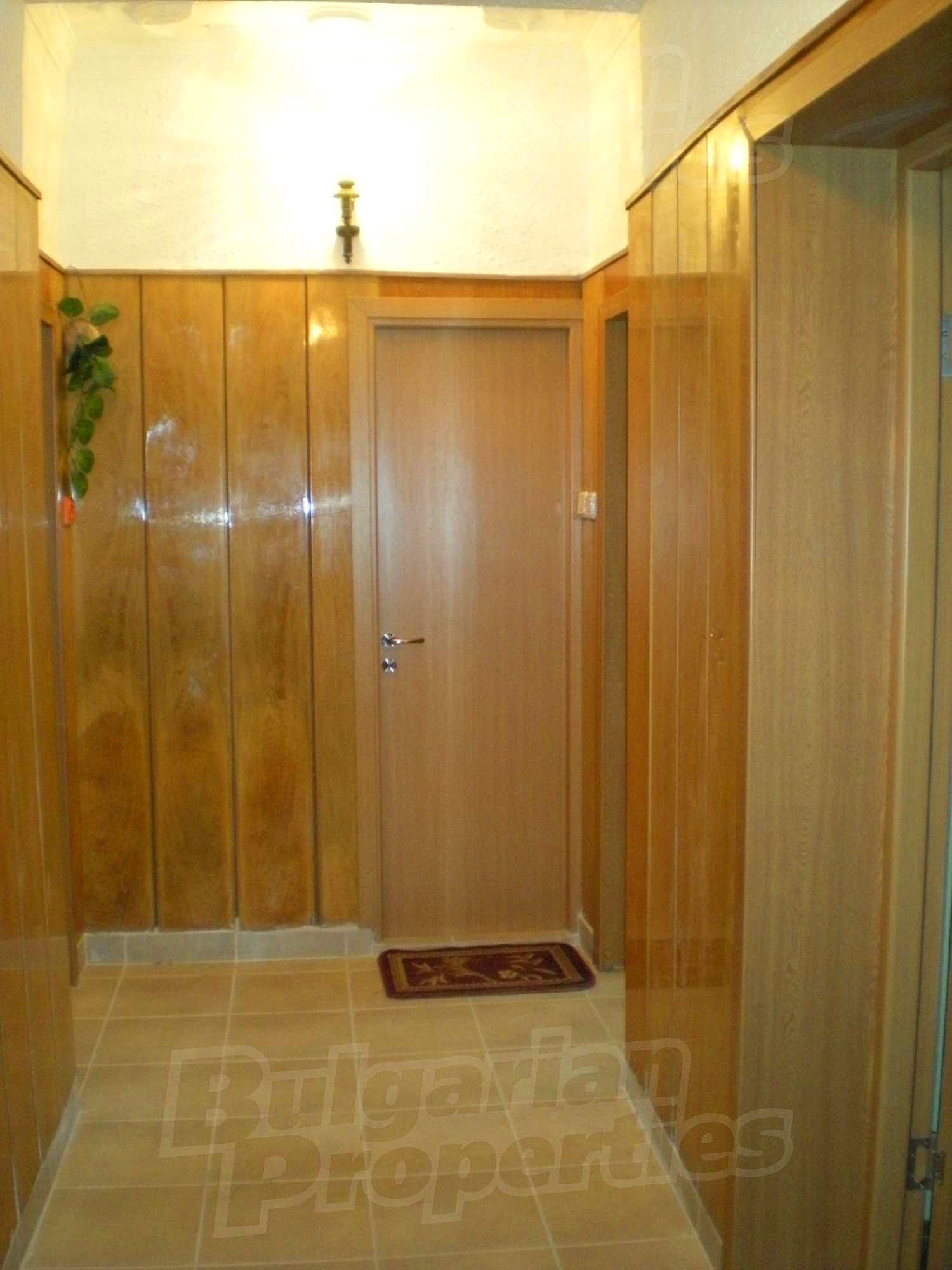Gallery Picture 2