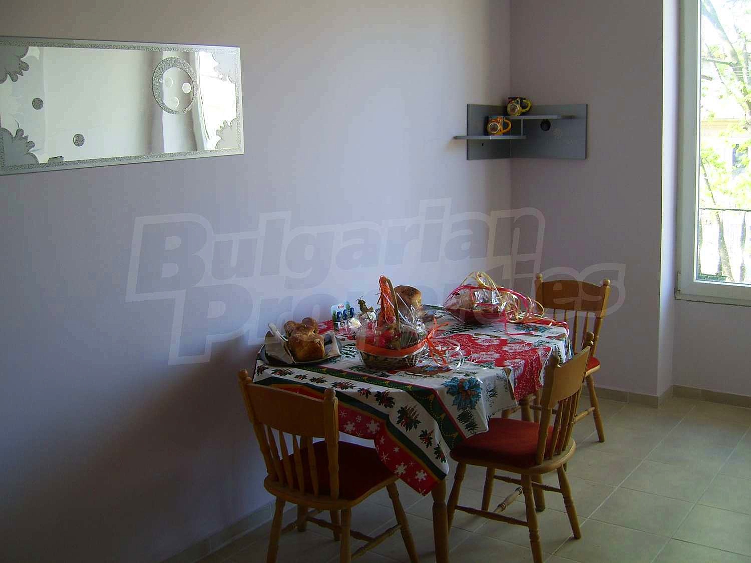Gallery Picture 3