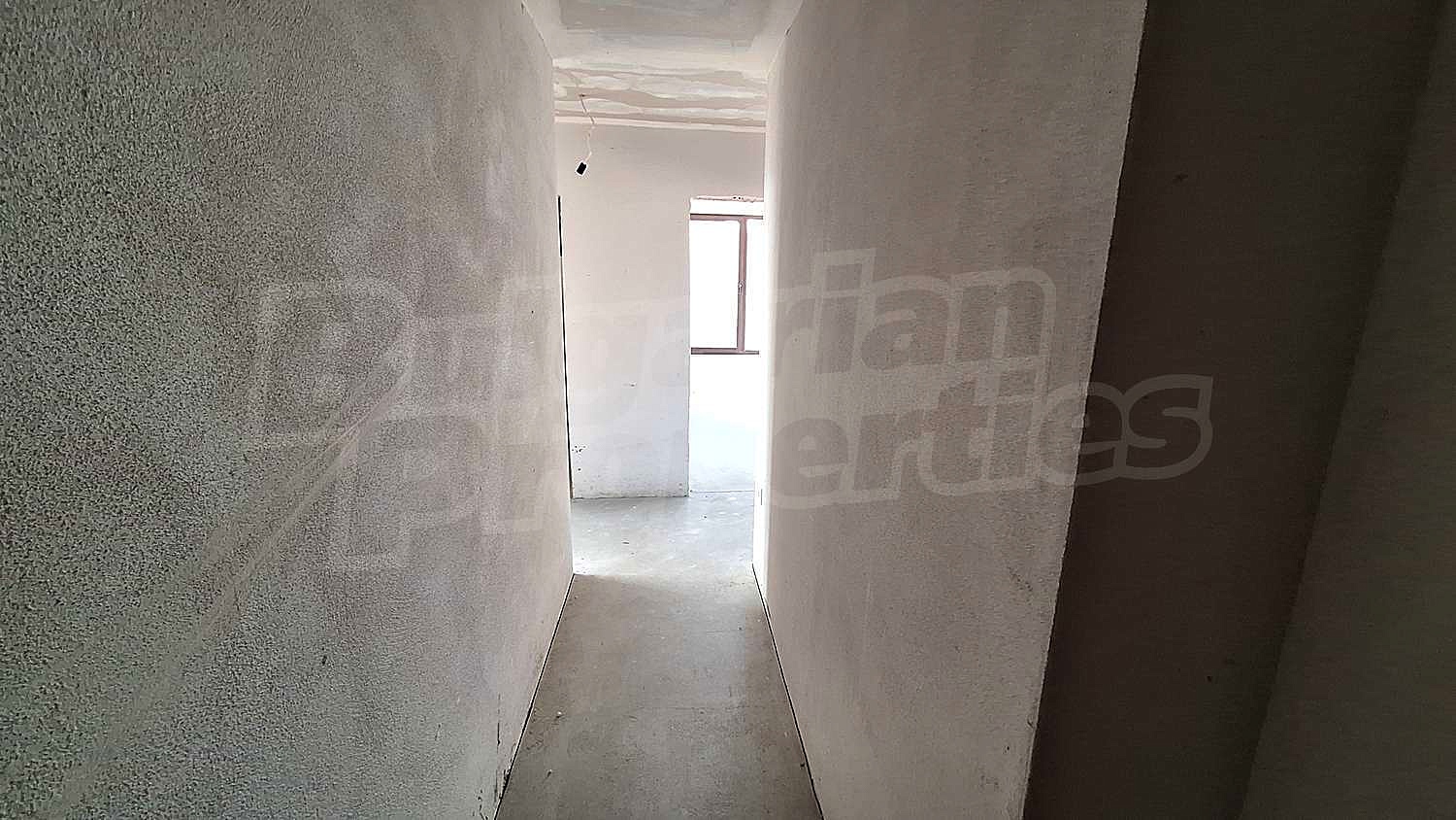 Gallery Picture 16