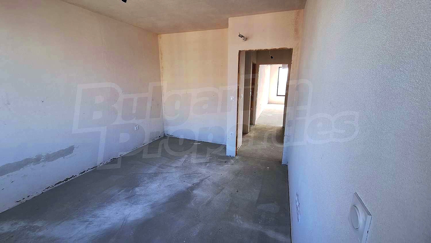 Gallery Picture 8