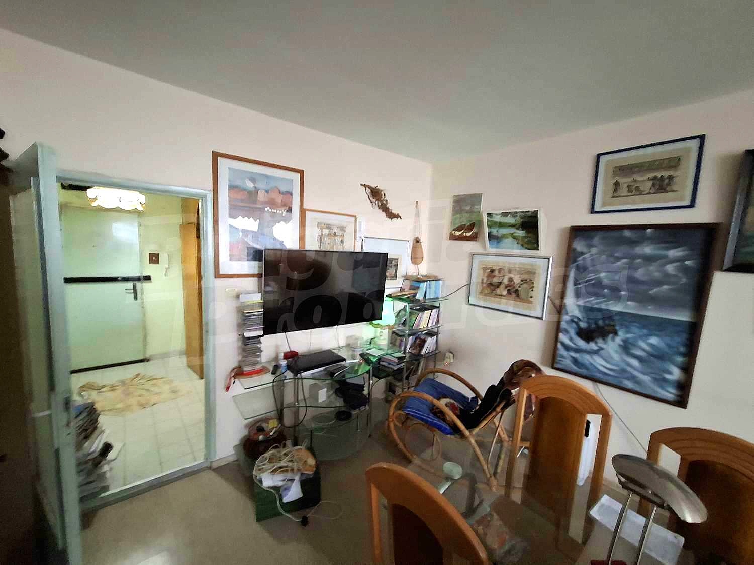 Gallery Picture 11