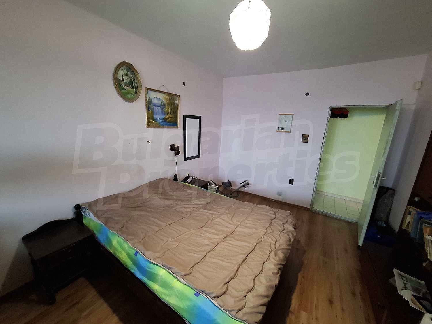 Gallery Picture 17