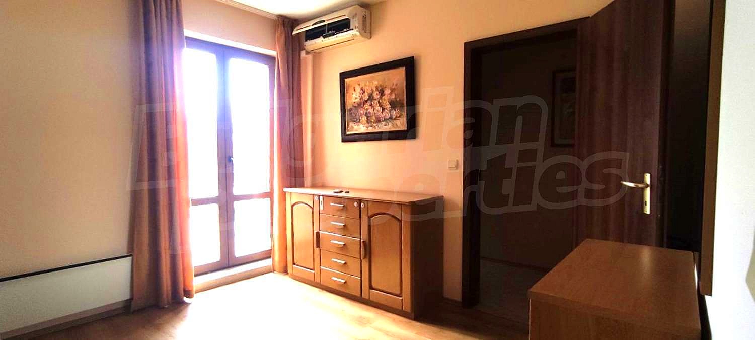 Gallery Picture 7