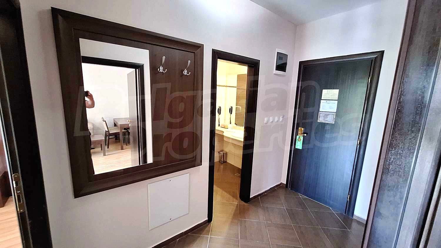 Gallery Picture 17