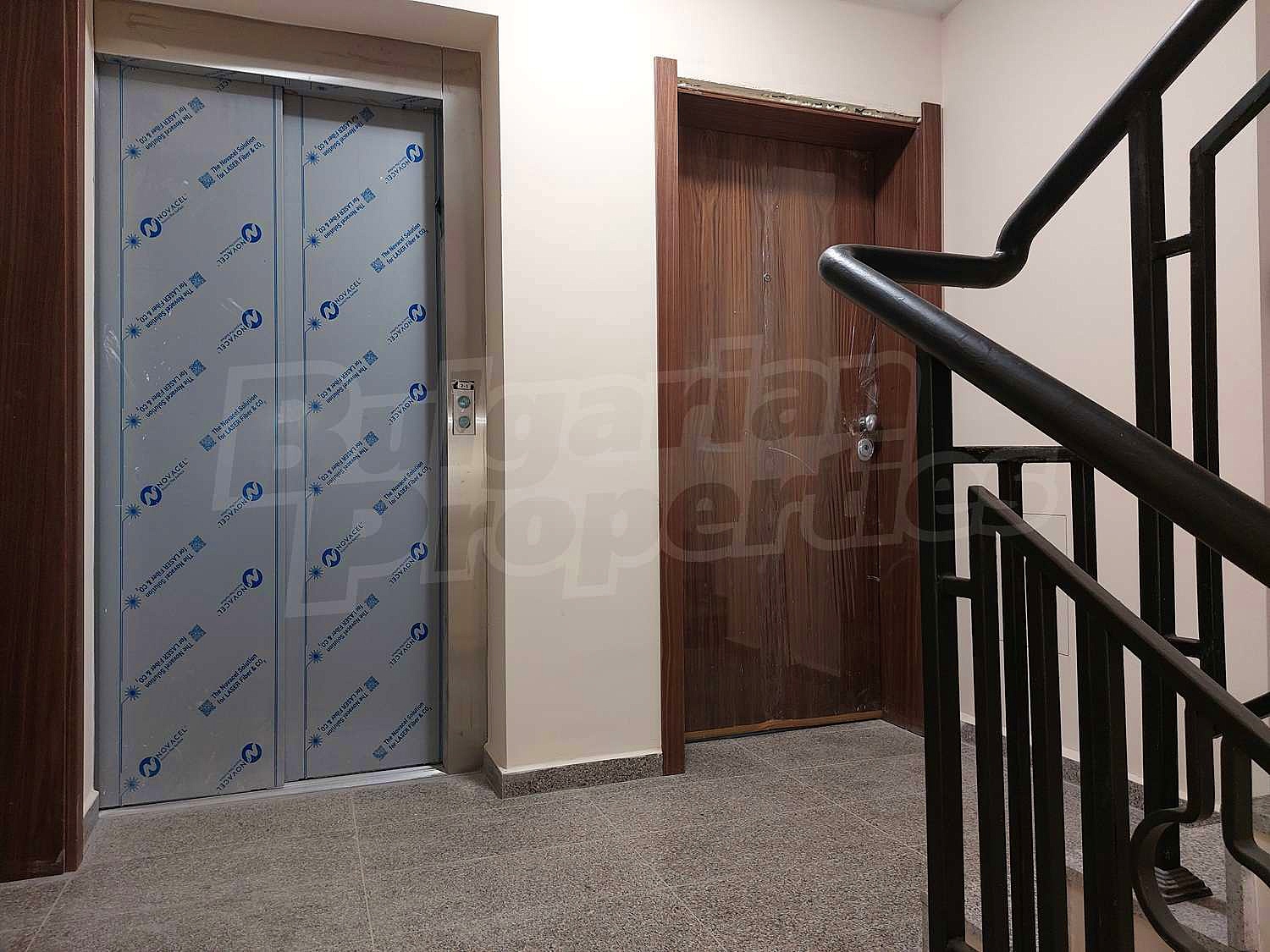 Gallery Picture 18