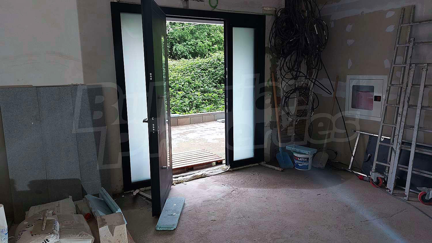 Gallery Picture 46