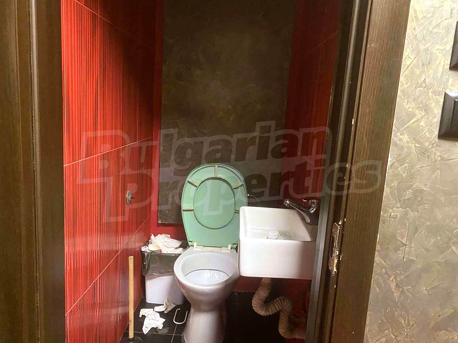 Gallery Picture 8