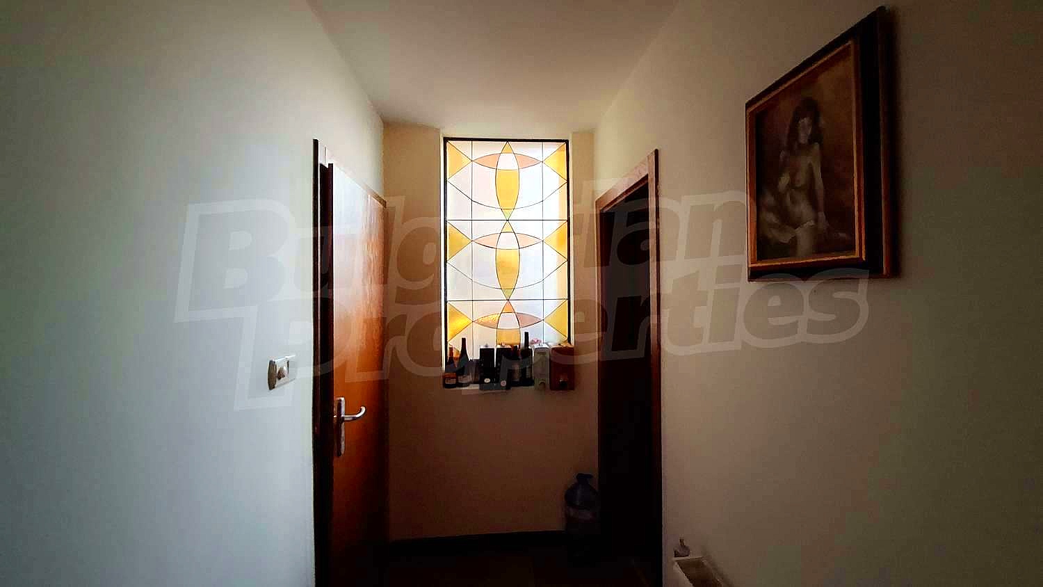 Gallery Picture 19