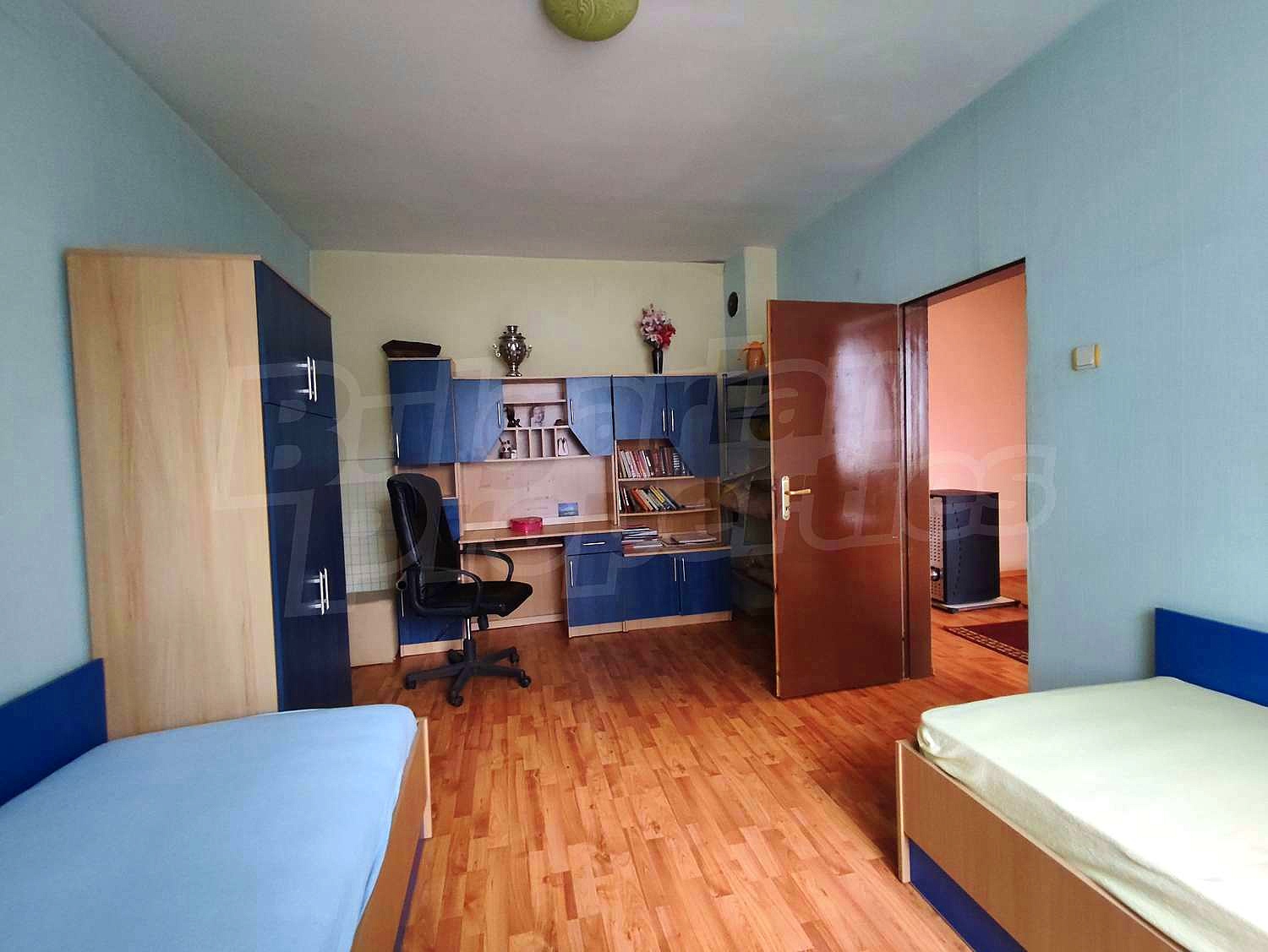 Gallery Picture 18