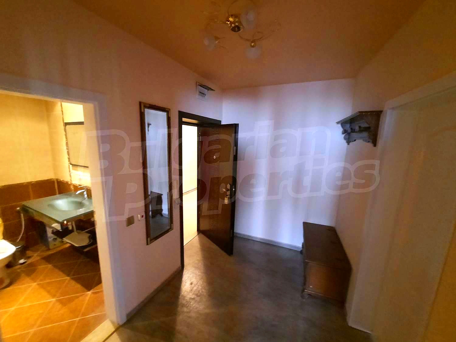 Gallery Picture 23