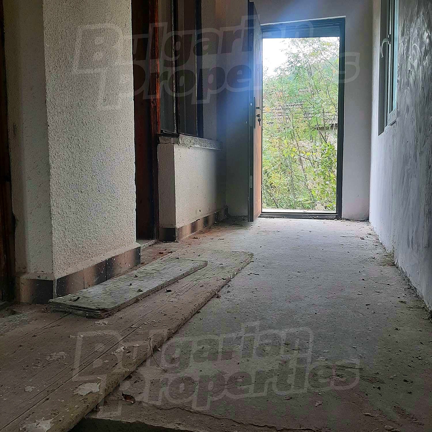 Gallery Picture 3