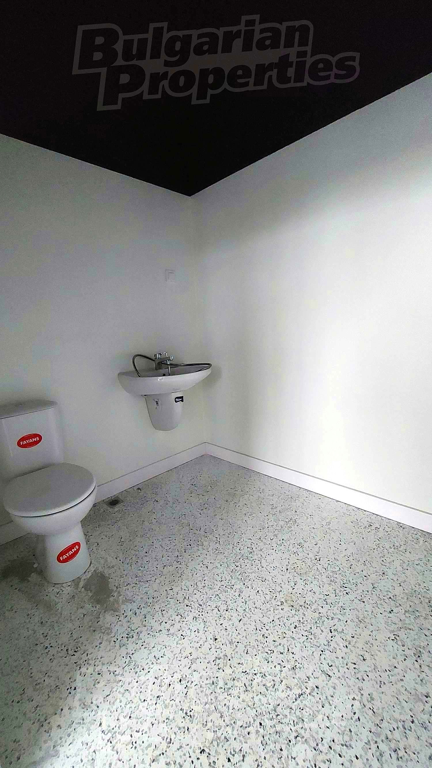 Gallery Picture 4