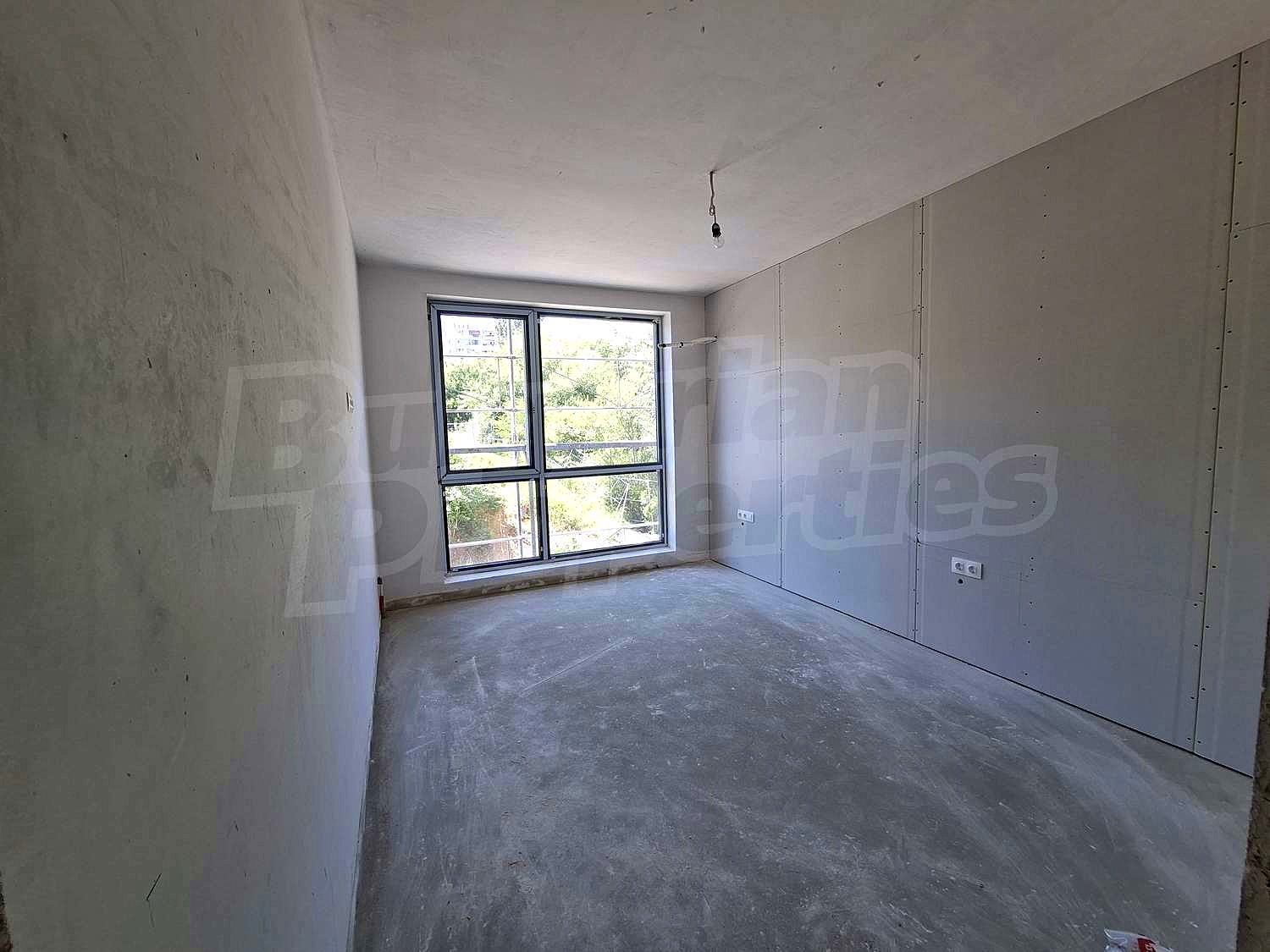 Gallery Picture 11