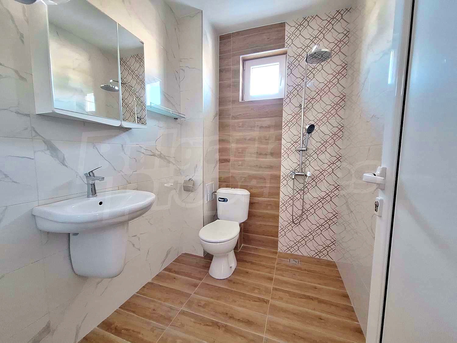 Gallery Picture 6