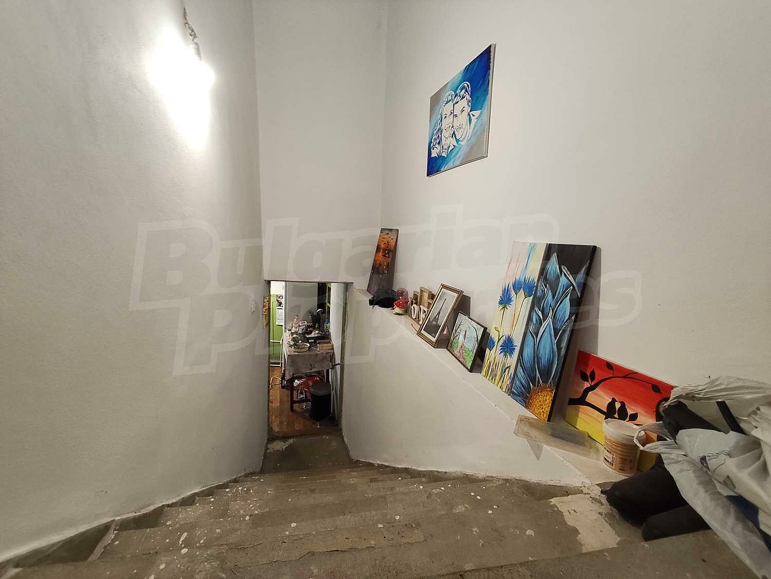 Gallery Picture 18