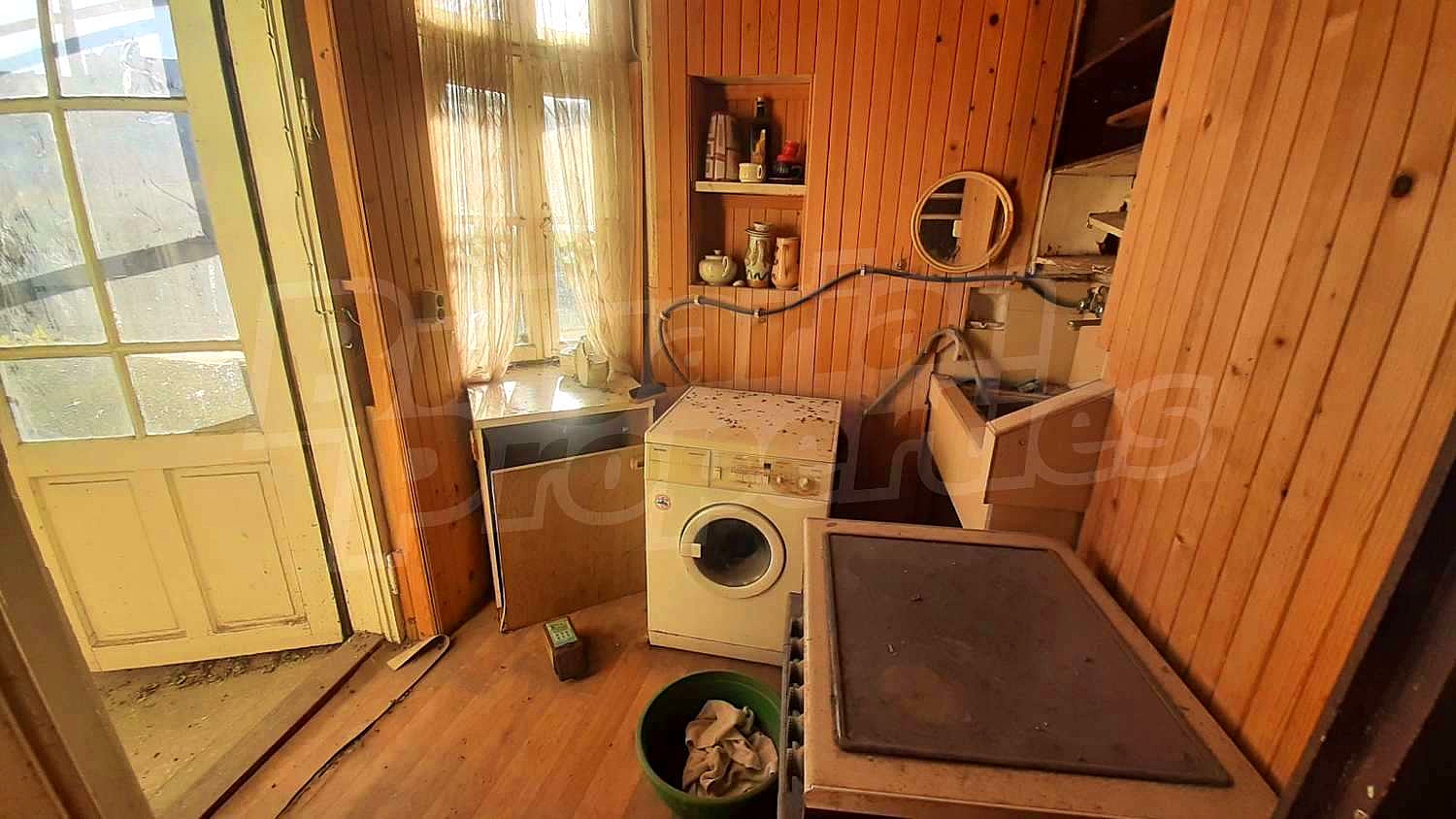 Gallery Picture 13