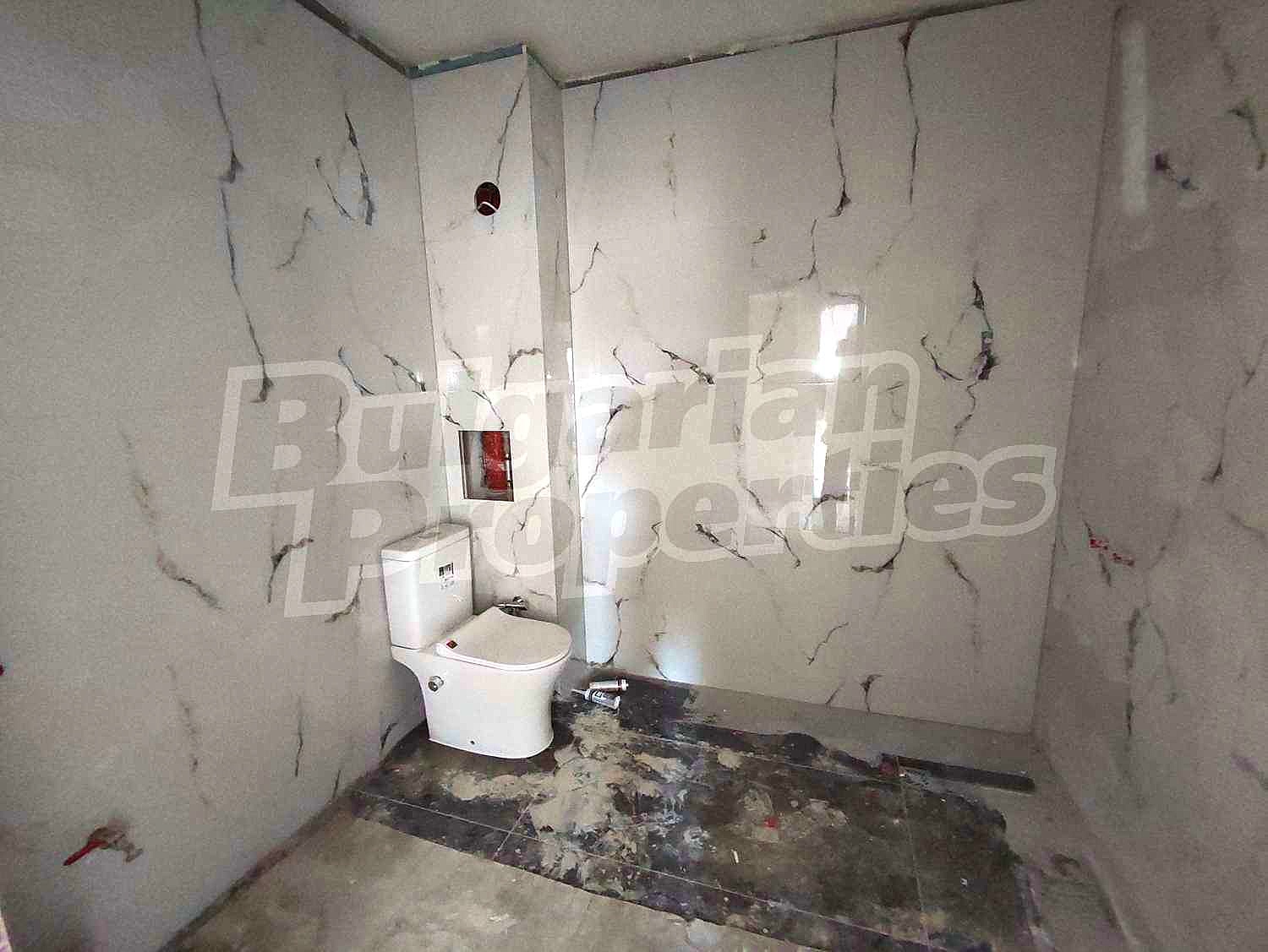 Gallery Picture 4