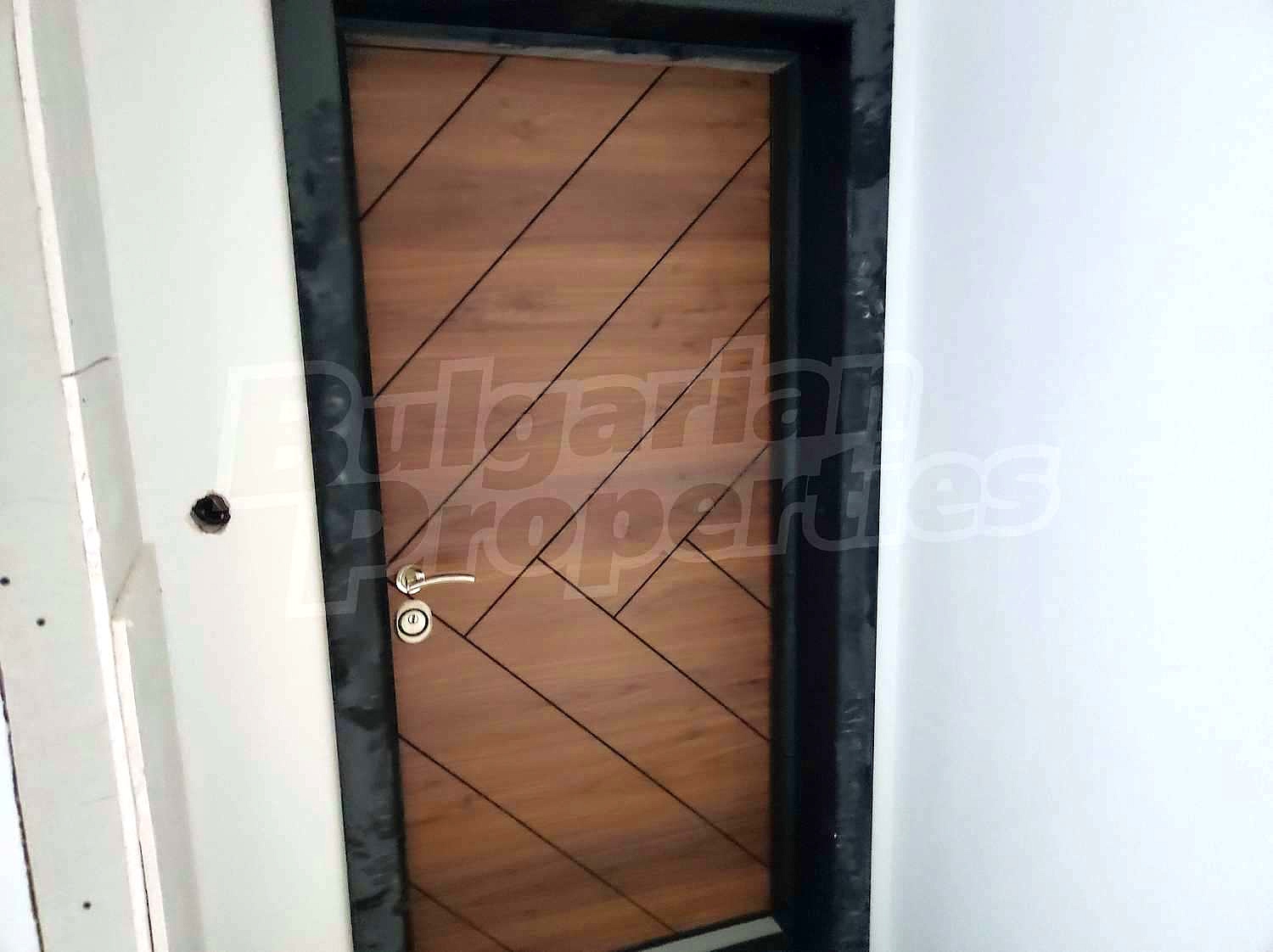 Gallery Picture 5